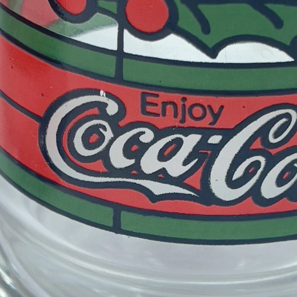 Vintage COCA COLA Christmas Holly Berry Stained Glass Drinking Glasses Set‎ Of 2
